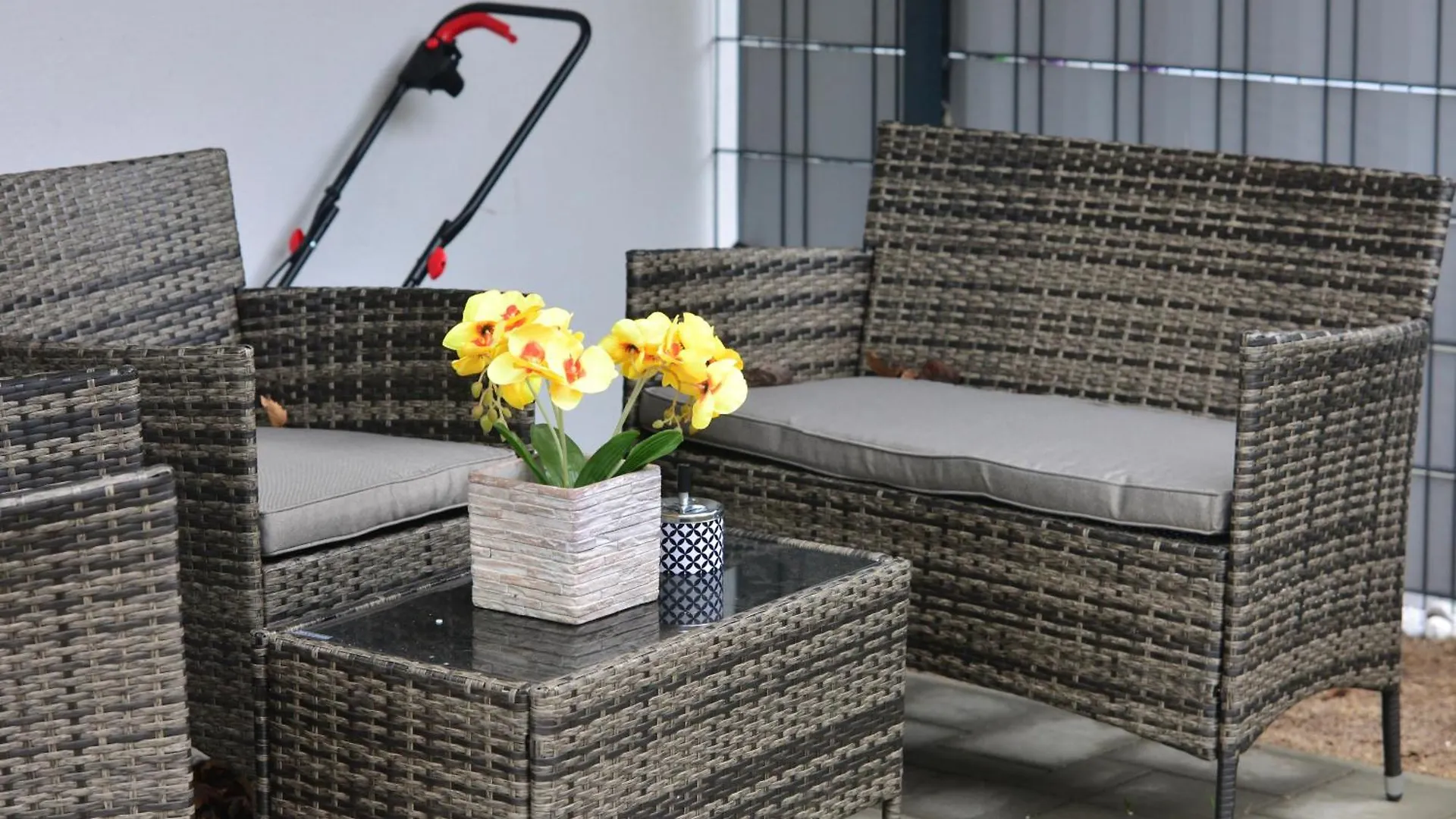 Апартаменты New With Parking And Metro In Front Of The House Вена